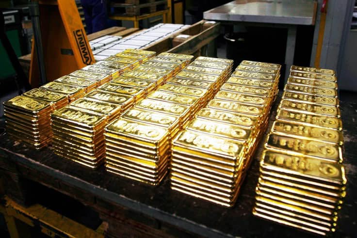 Nga đẩy mạnh nắm giữ vàng: Dự trữ chạm 337,52 tỷ USD trong tháng 4