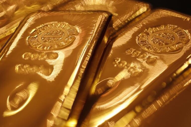 Giá vàng lao dốc trước sức ép từ Iran, thị trường chờ “phán quyết” từ dữ liệu việc làm Mỹ